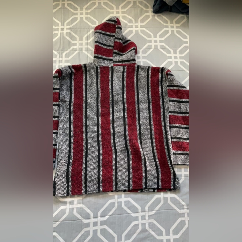 Sweater - Picture 3 of 3